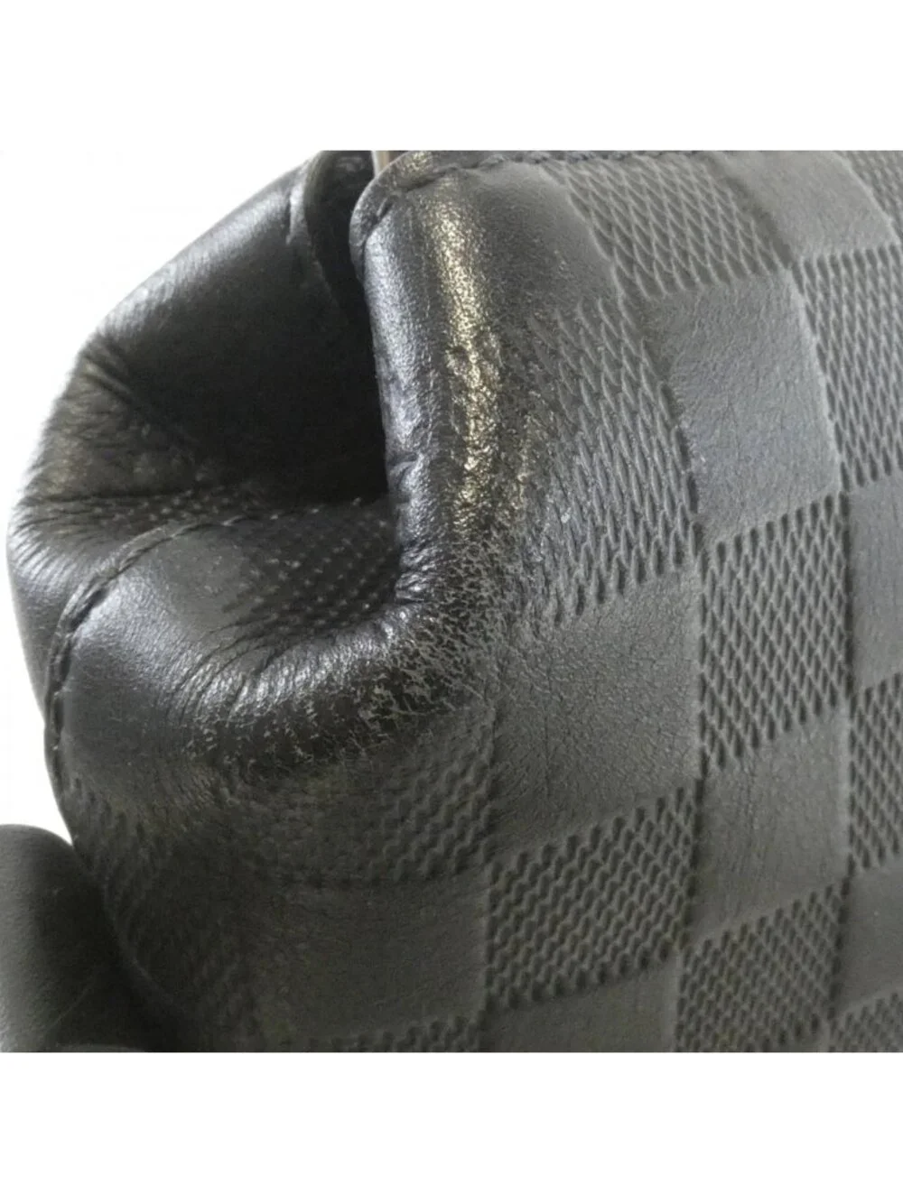 Louis Vuitton Damier Infini Discovery Messenger PM Shoulder Bag